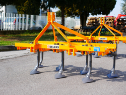 cultivator with duck foot tynes working width 165cm cultivator for agricultural tractore mod de 140 7 v