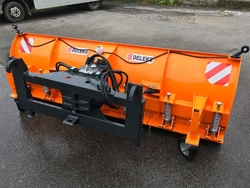 snowplough for telehandlers merlo ssh 04 2 6 merlo