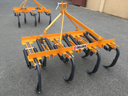 cultivator for tractor width 169cm 7 tynes for soil preparation and weeds disrupting mod de 165 7