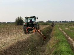 sideshift flail mower heavy offset side mulcher for tractors alce 200