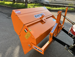 tipping transportbox for tractor bucket 120 l