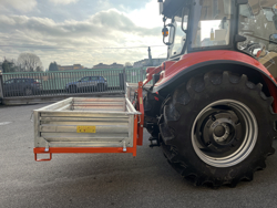 transport box for tractor t 1400 h
