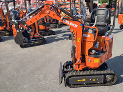 mini excavator m60