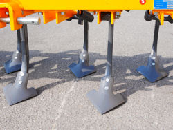 escarificador com 9 dentes 215cm mod de 215 v