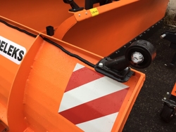 limpa neve com engate manitou mod ssh 04 3 0 manitou