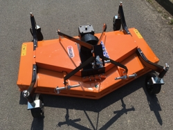 triturador de relva profissional para trator mod dm 150