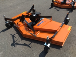 triturador de relva profissional para trator mod dm 180