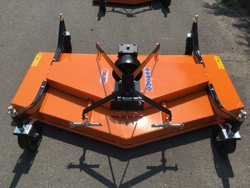 triturador de relva profissional para trator mod dm 180