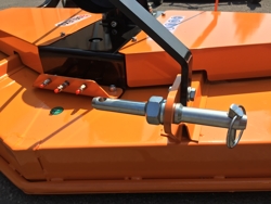 triturador de relva profissional para trator mod dm 180