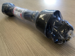 cat 4 800 bolt