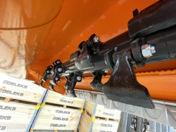triturador com deslocamento hidraulico para trator de pomar mod jaguar 150