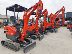 mini escavador compact 1.8 ton mod s180