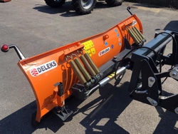 limpa neve com acoplamento para carregador frontal do trator modelo ln 200 e recondicionado 52